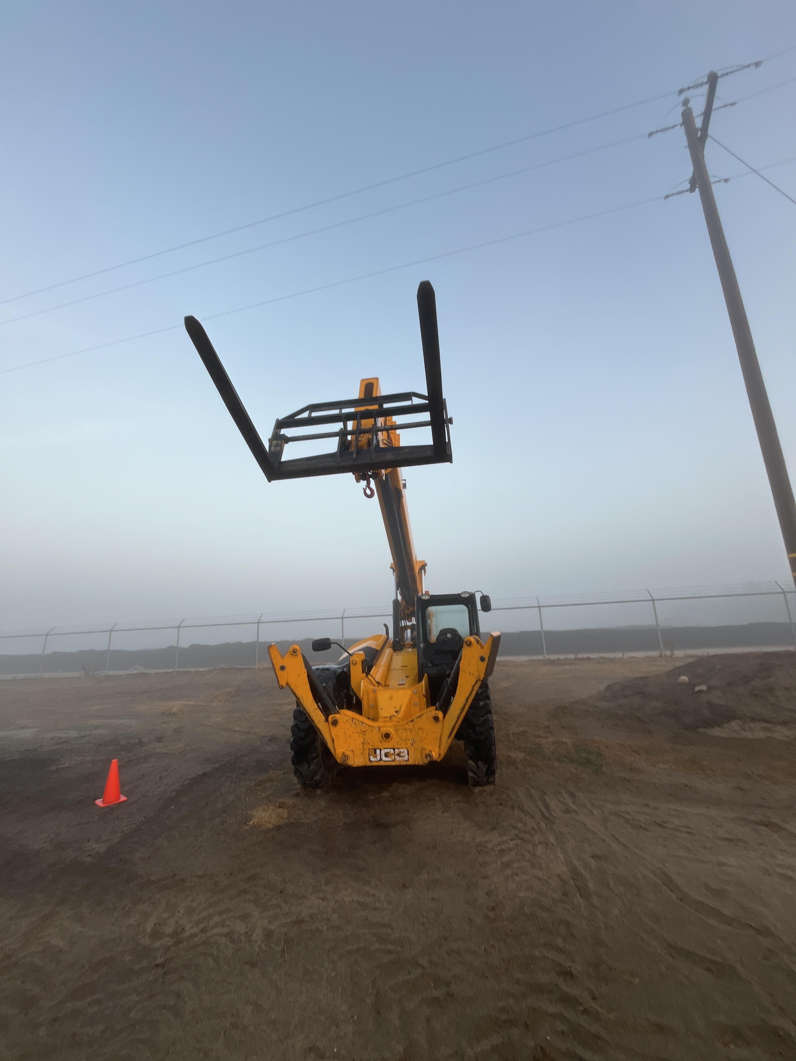 2019 JCB 512-56