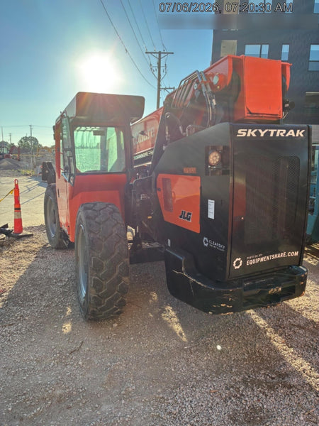 2023 SKYTRAK 10054