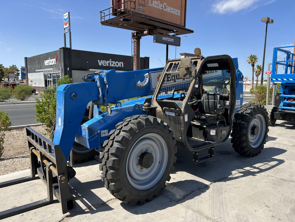 2022 GENIE GTH-636