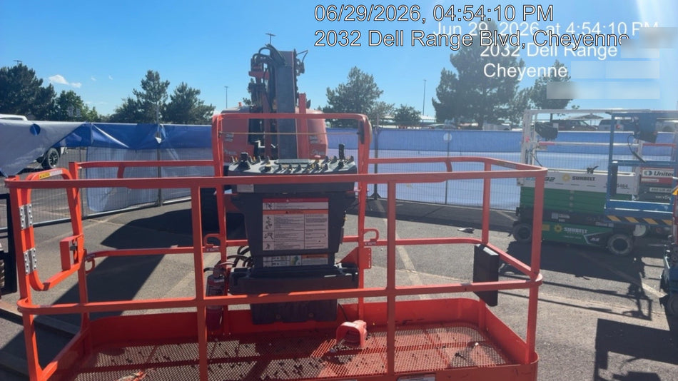 2023 JLG 660SJ
