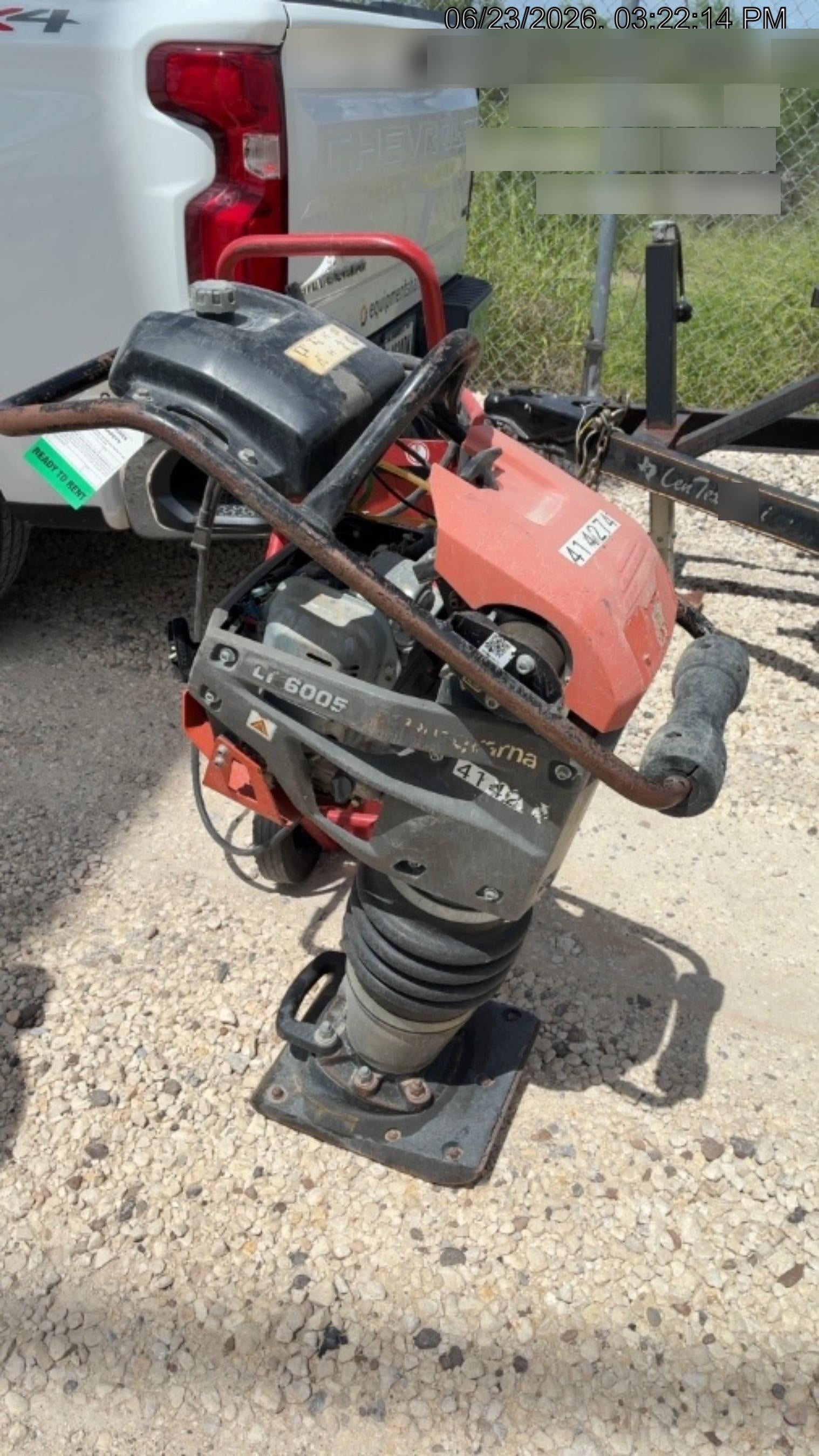 2024 HUSQVARNA LT6005
