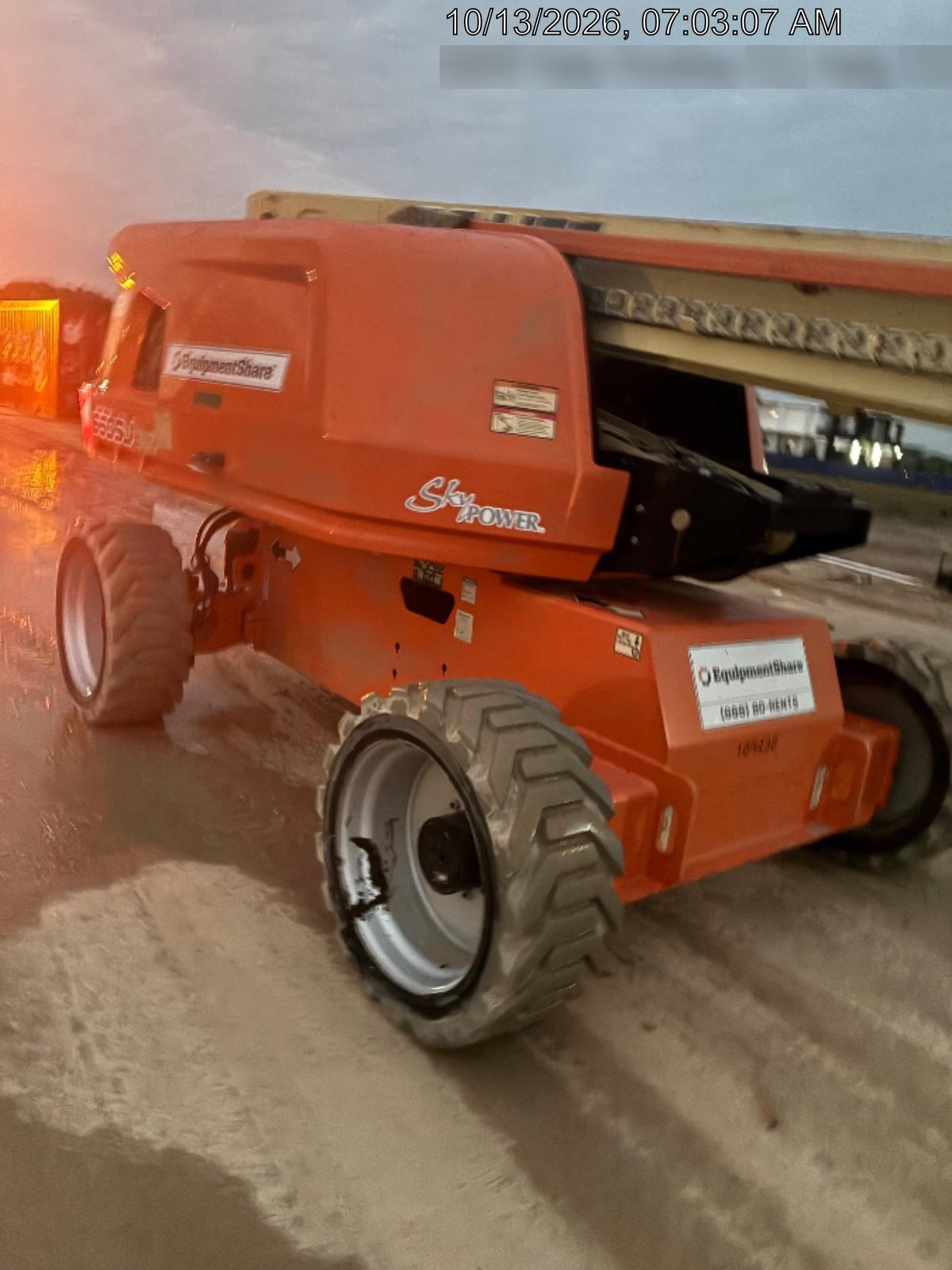 2021 JLG 660SJ