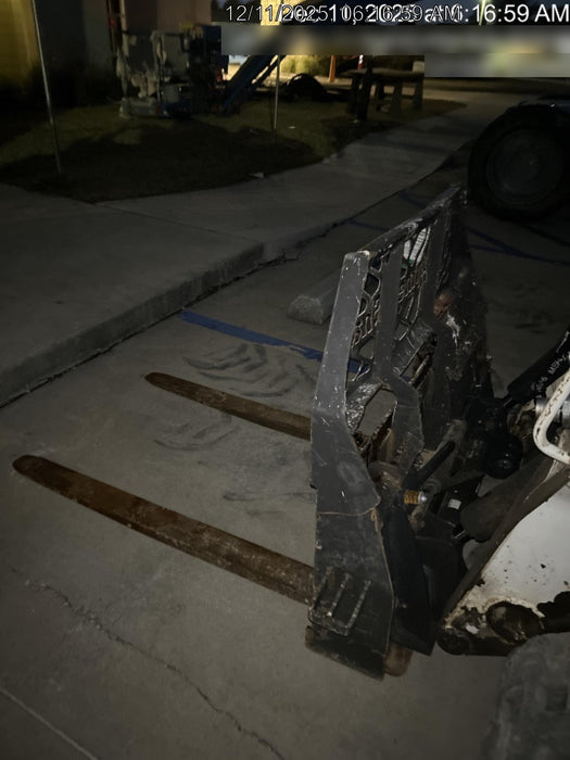 2022 PALADIN 48" Pallet Forks - Paladin