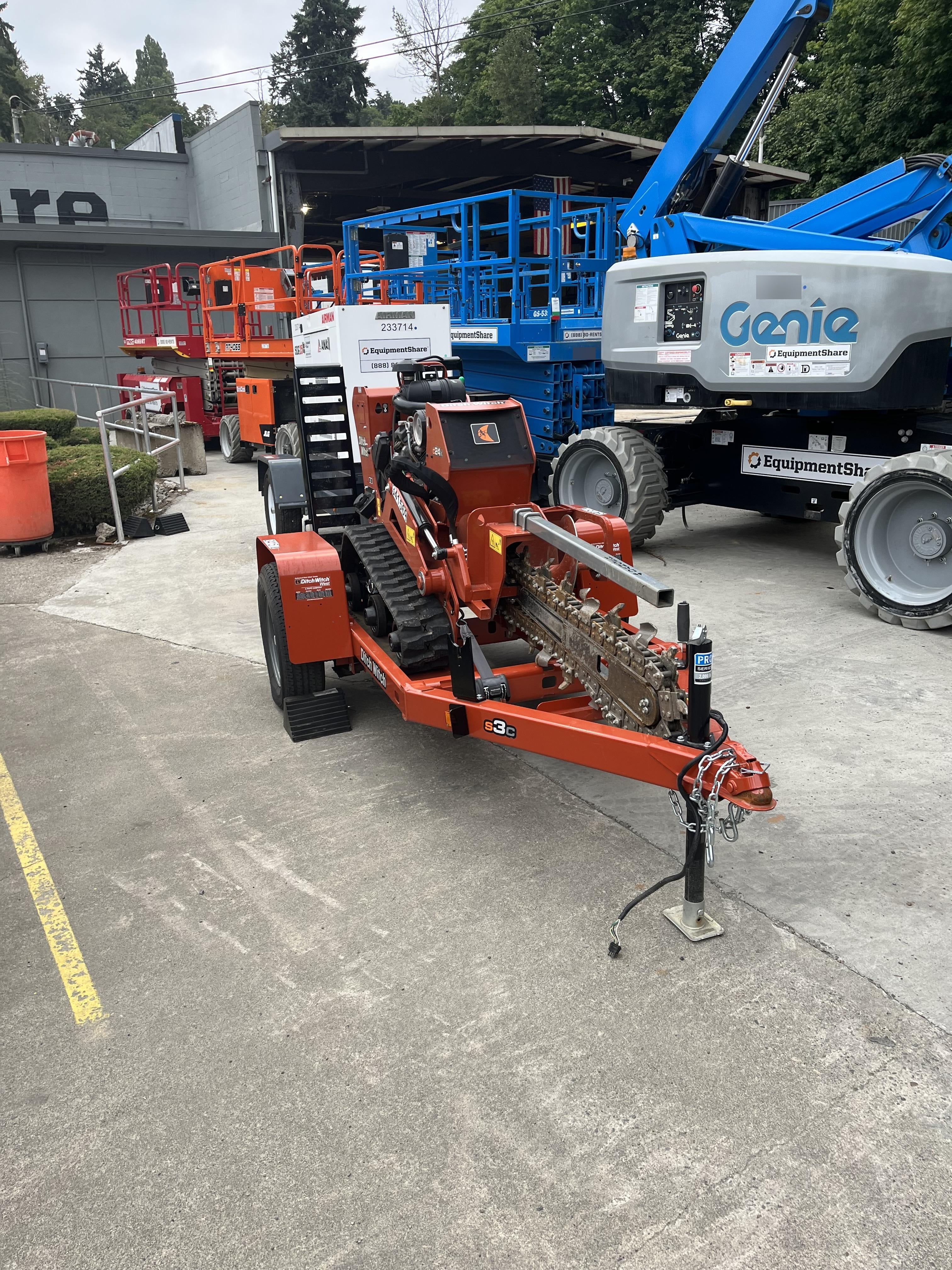 2023 DITCH WITCH S3C