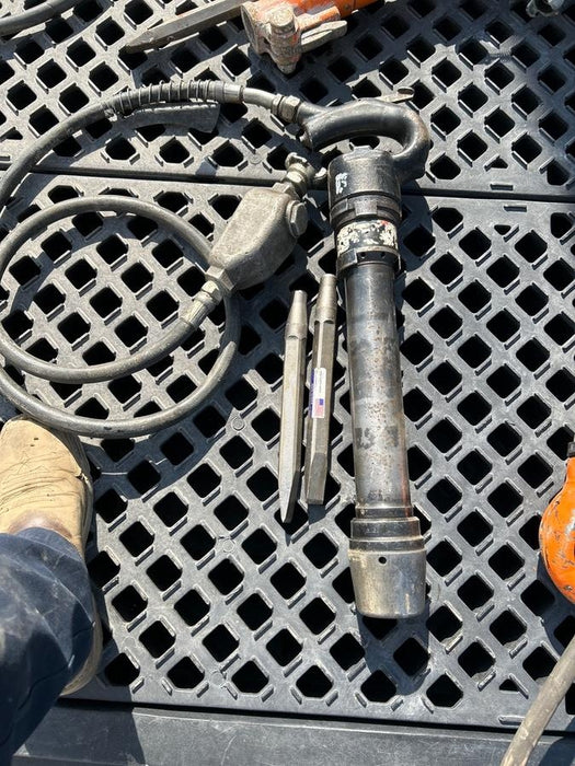 2019 CHICAGO PNEUMATIC CP4611 P