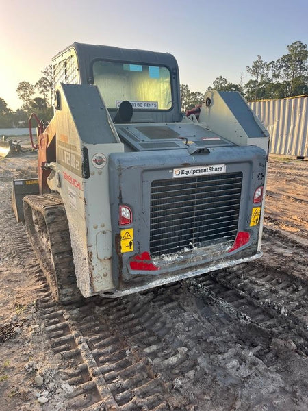 2020 Takeuchi TL12R2-CR Cab/Heat/Air, Hydraulic QC