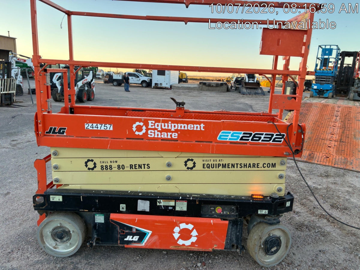 2022 JLG ES2632