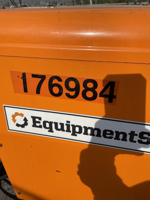 2021 Lincoln Electric Vantage 322 Vantage 322 Ready Pak 3 w/ Decals, ORANGE (includes trailer, cable rack, fender light kit) NO Telematics