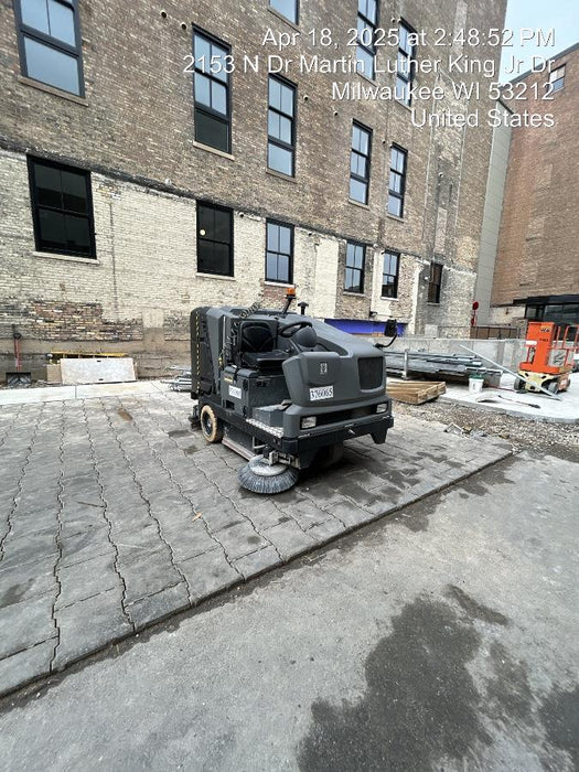 2024 KARCHER B 300 R