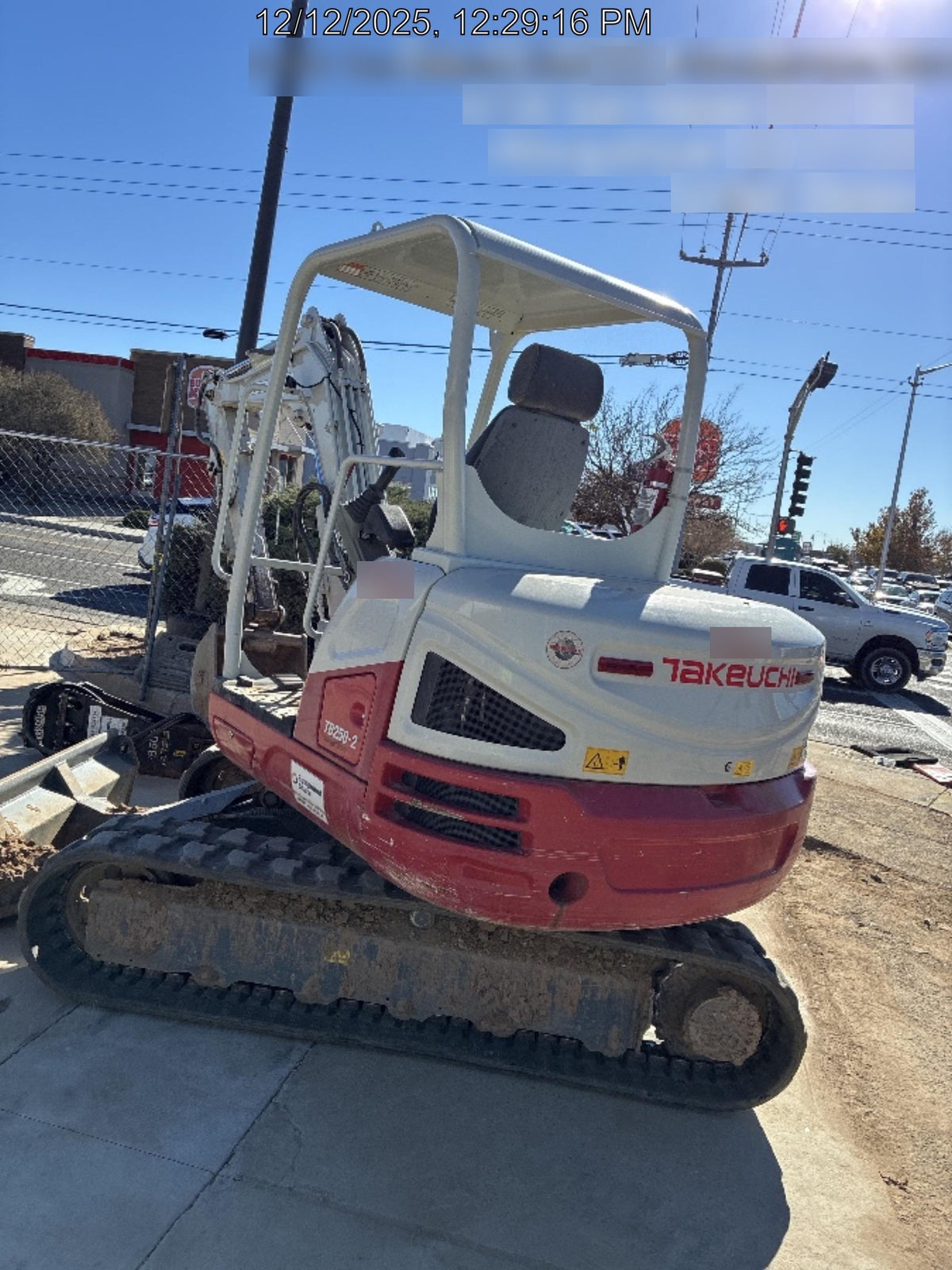 2021 TAKEUCHI TB250-2