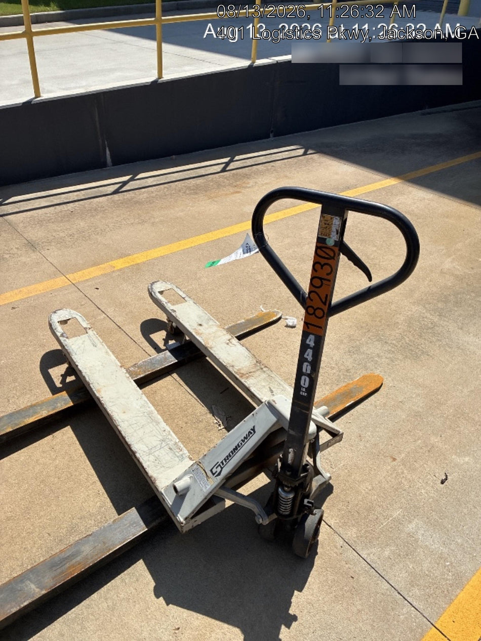2021 STRONGWAY 4400 lb Pallet Jack