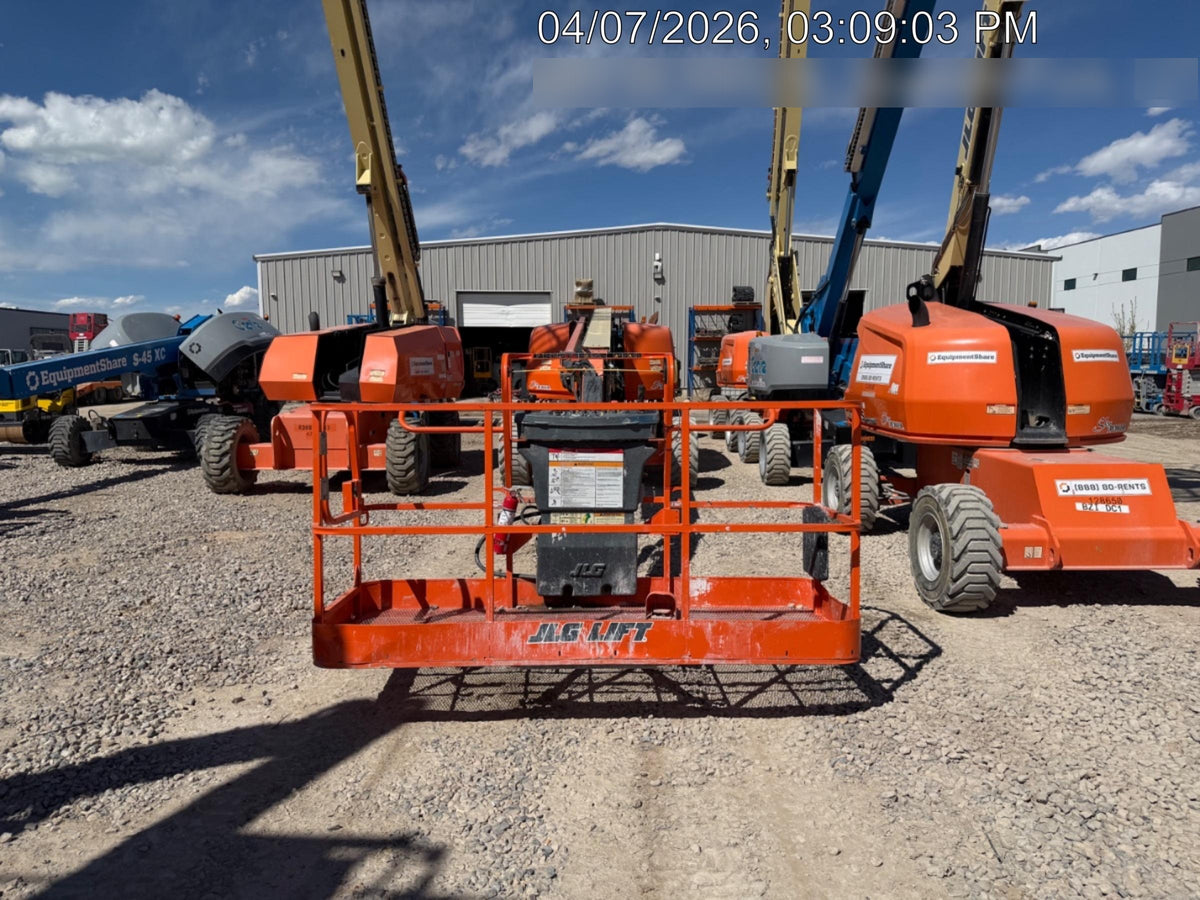 2019 JLG 660SJ