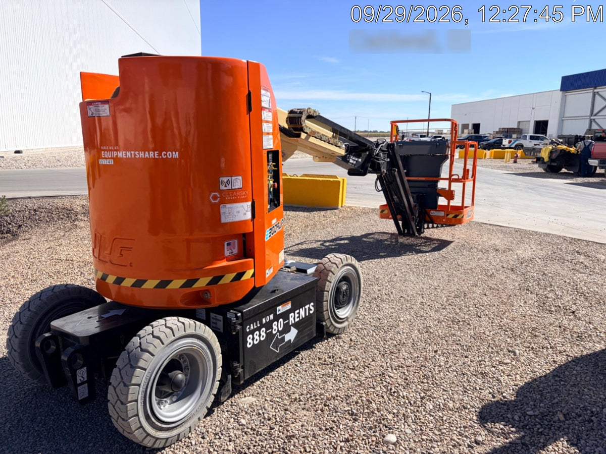 2025 JLG E300AJP
