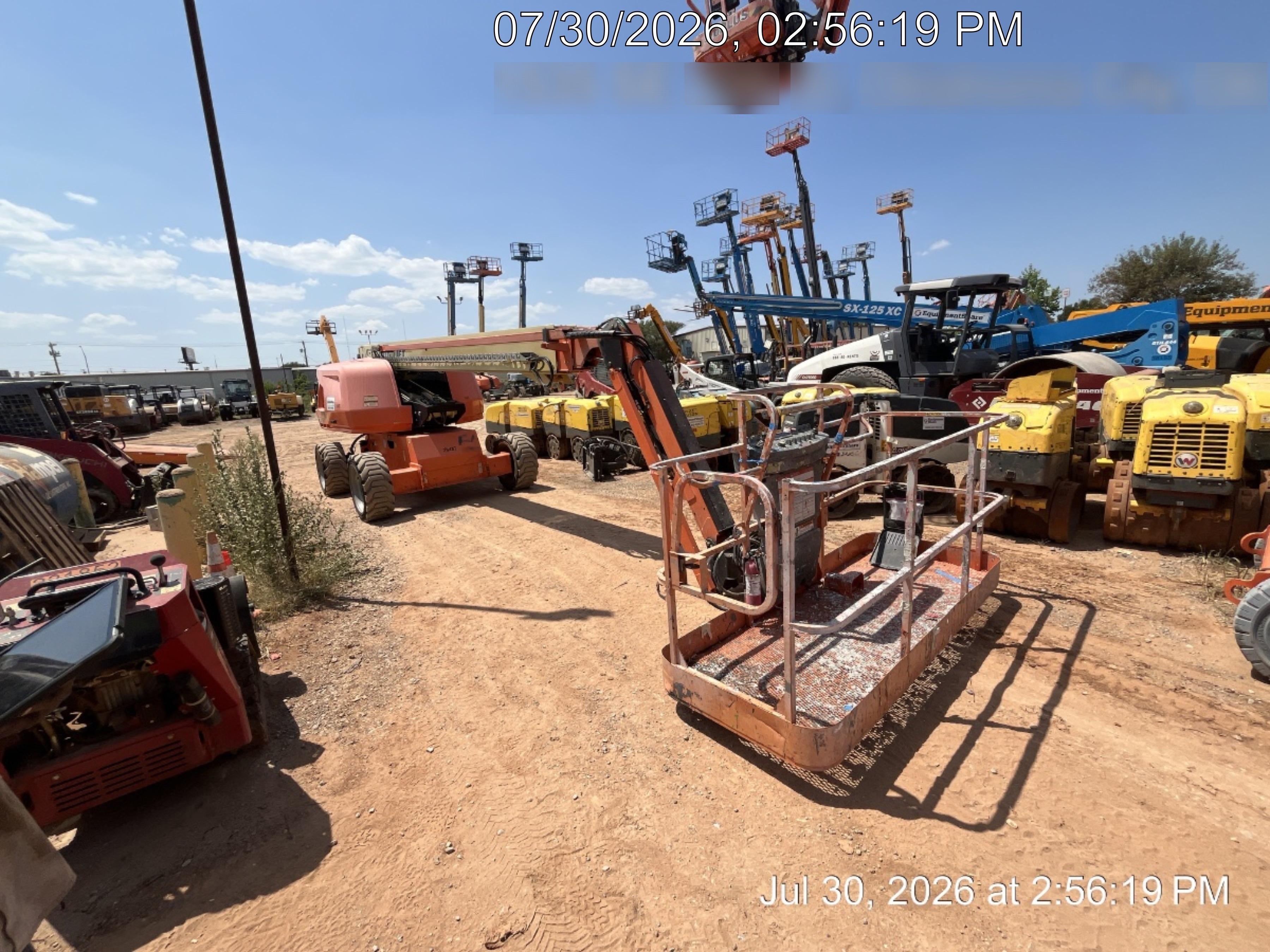 2018 JLG 660SJ
