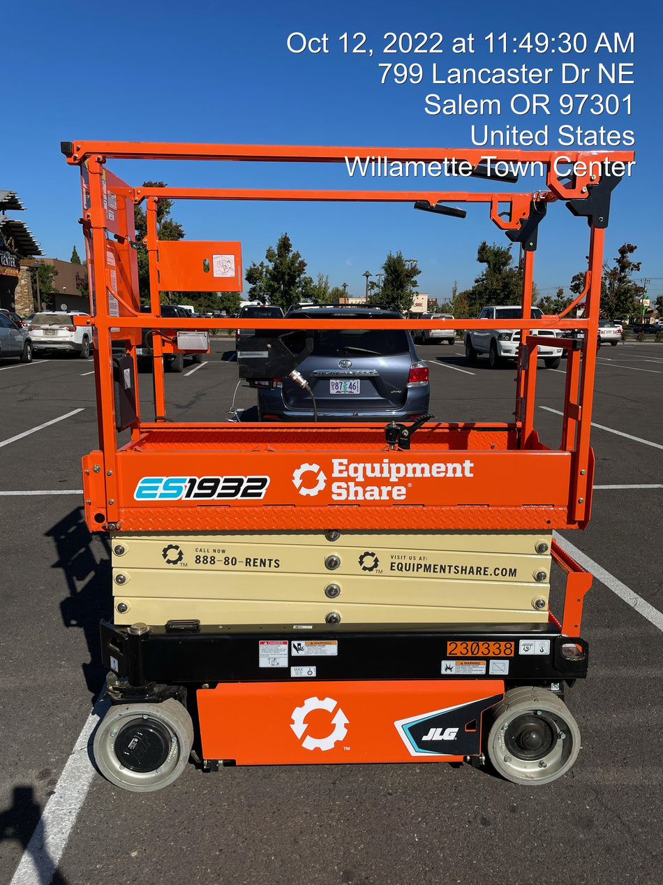 2022 JLG ES1932