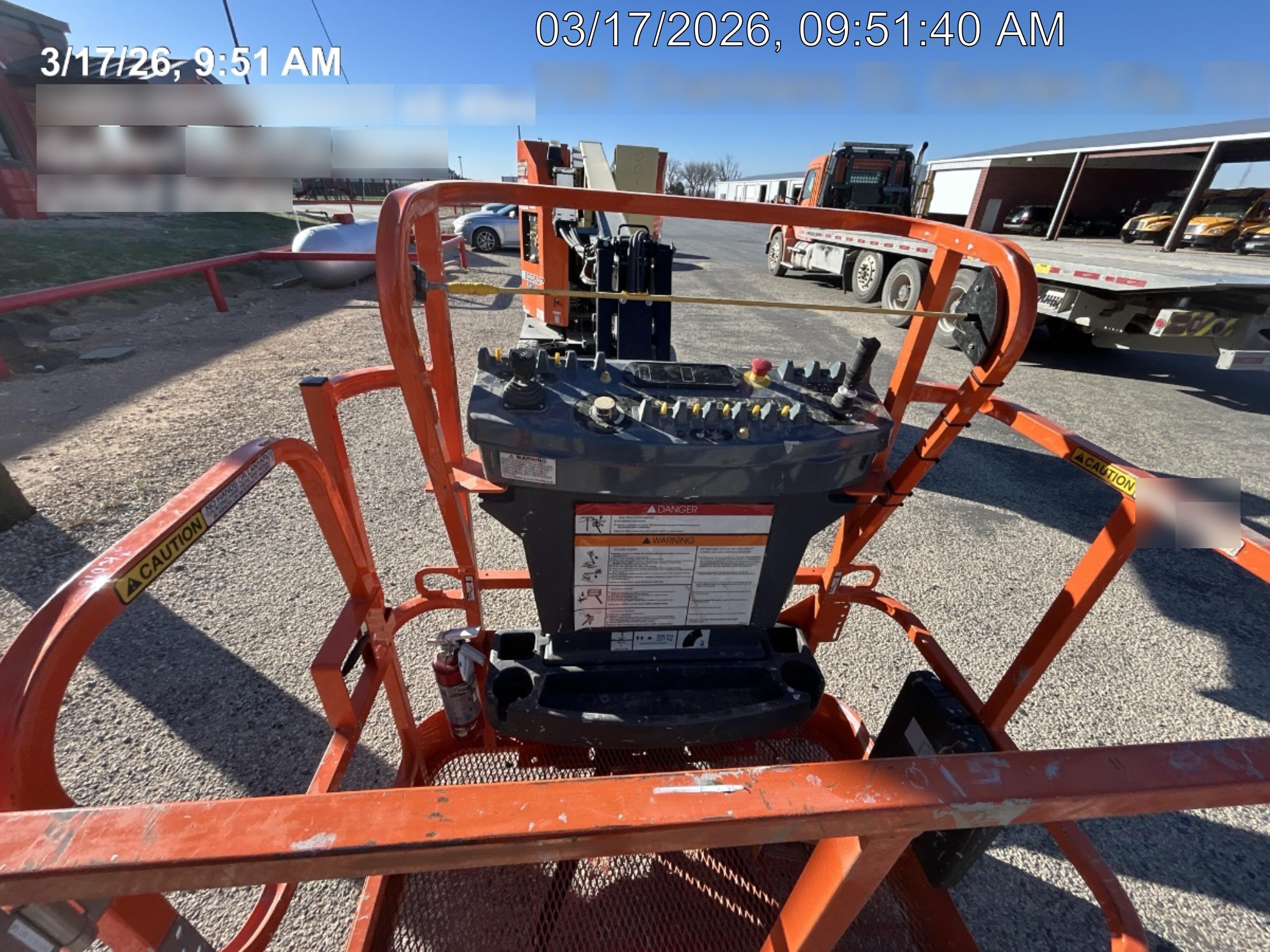 2024 JLG E300AJP