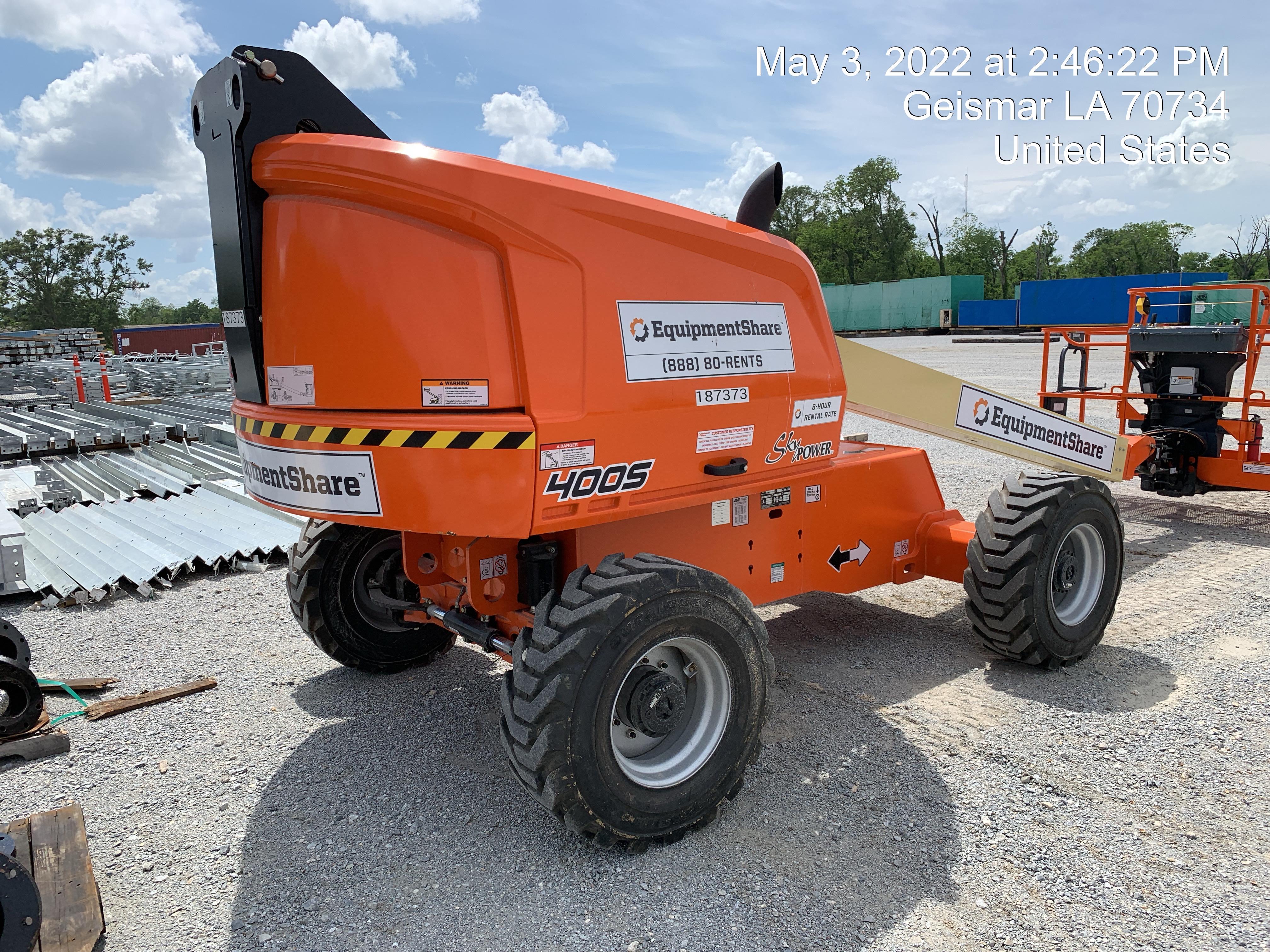 2021 JLG 400S