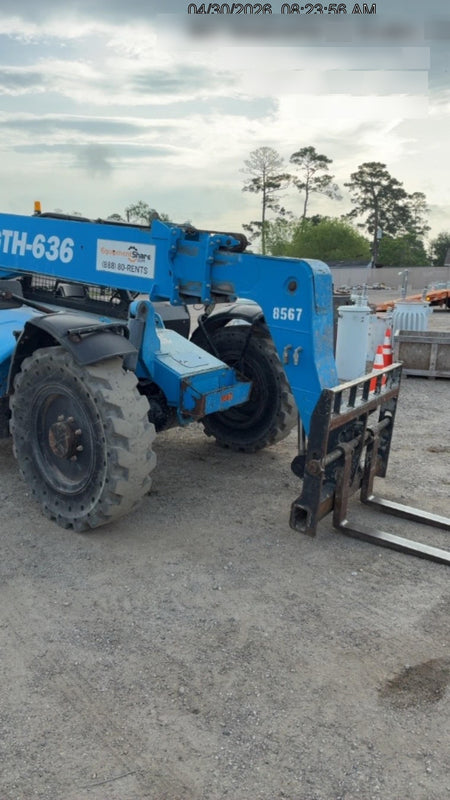 2018 Genie GTH-636 Genie GTH-636 w/Open ROPS, Solid Tires, Work Light/Beacon, 48" Carriage and Forks