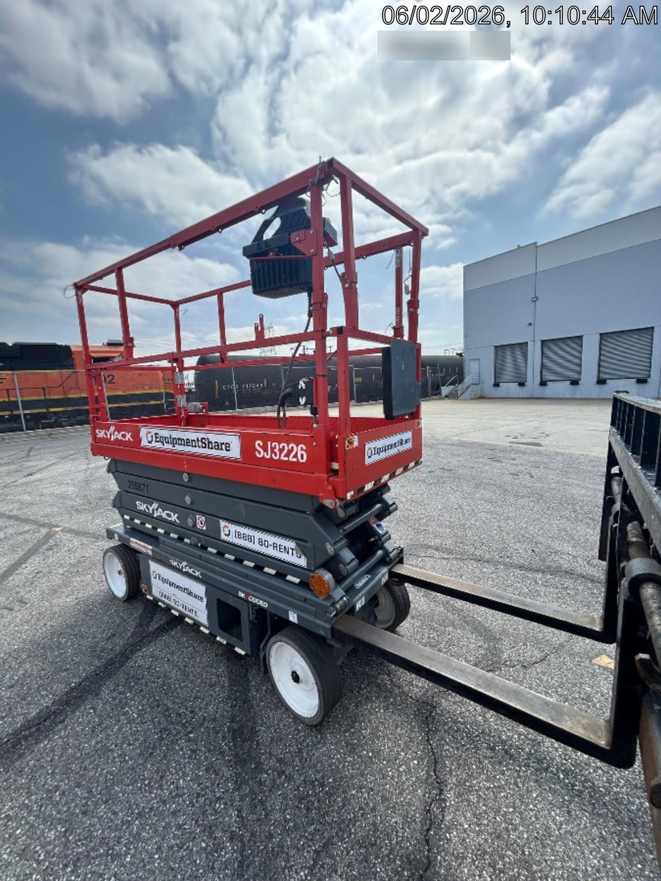 2023 SKYJACK SJ3226