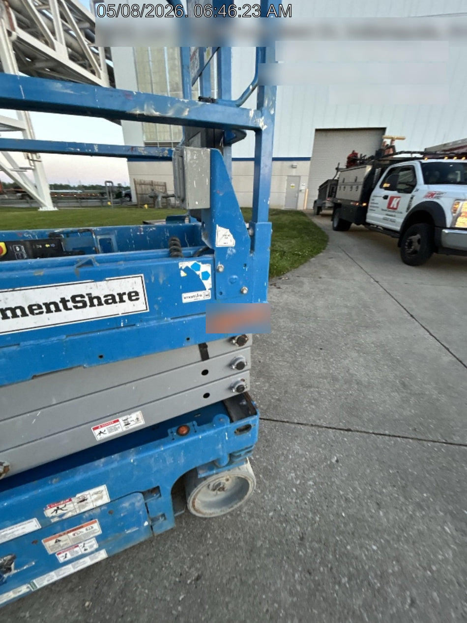 2020 Genie GS-1930 Solid Non Marking Tires, Beacon, Folding rails with half height swing gate