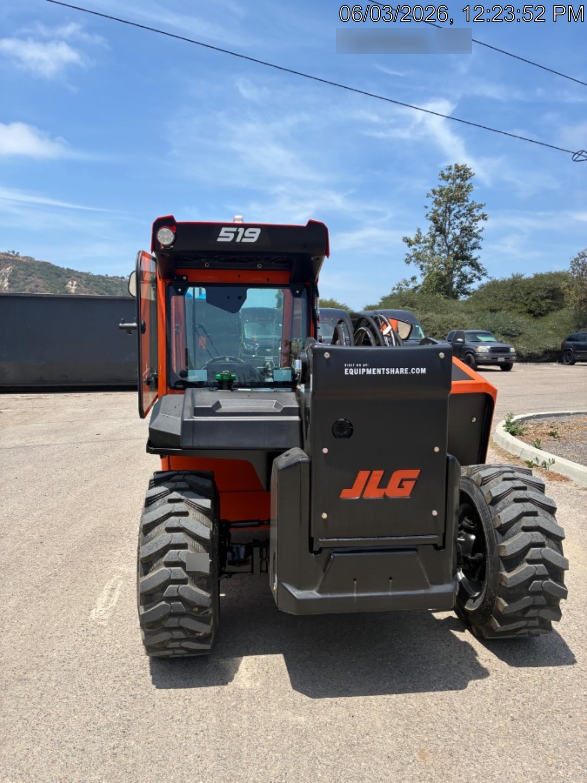 2026 JLG 519