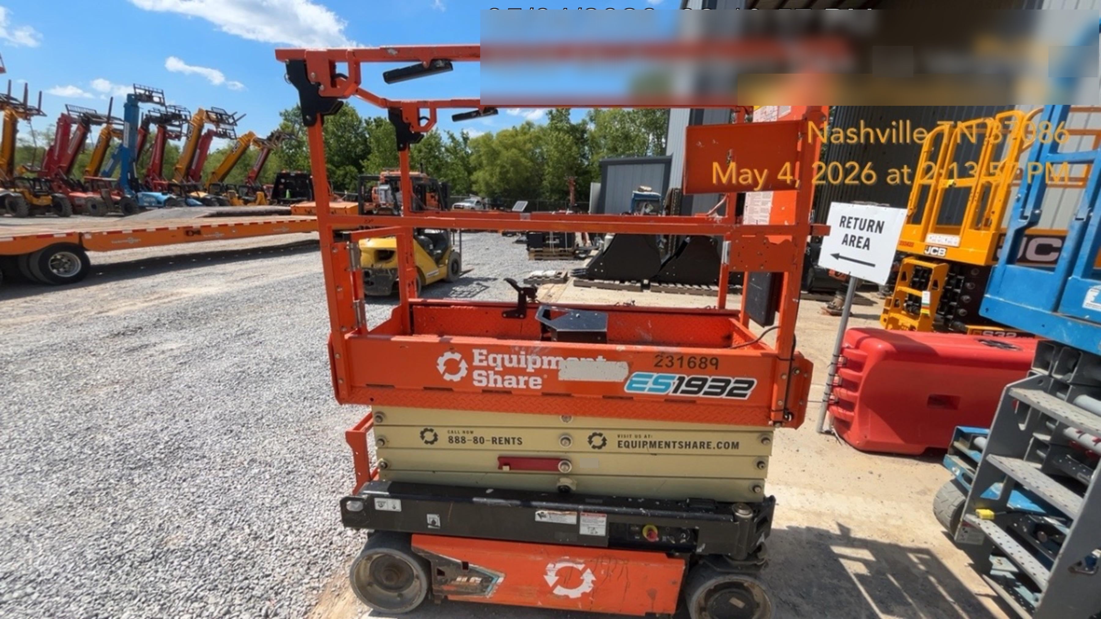 2022 JLG ES1932