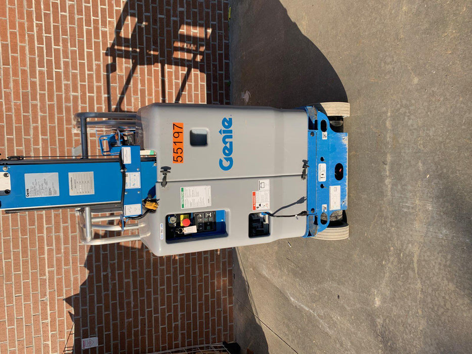 2019 GENIE GR-20