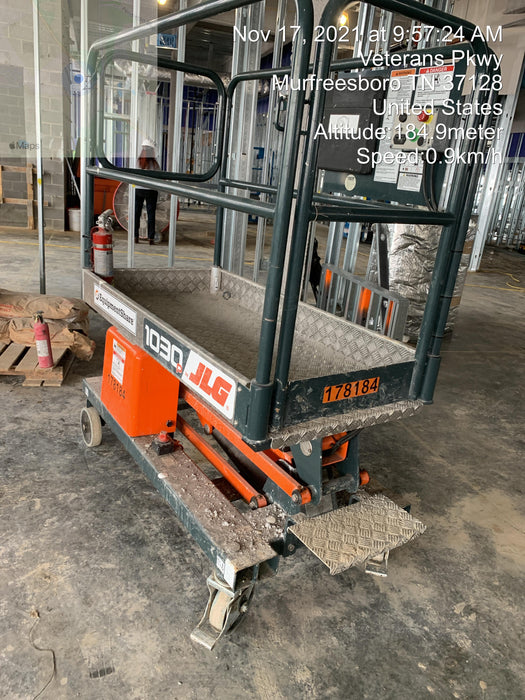2021 JLG 1030P