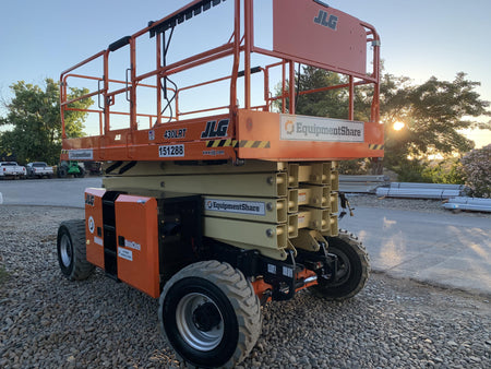 2021 JLG 430LRT