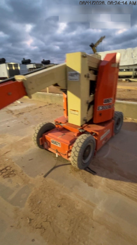 2019 JLG E300AJP