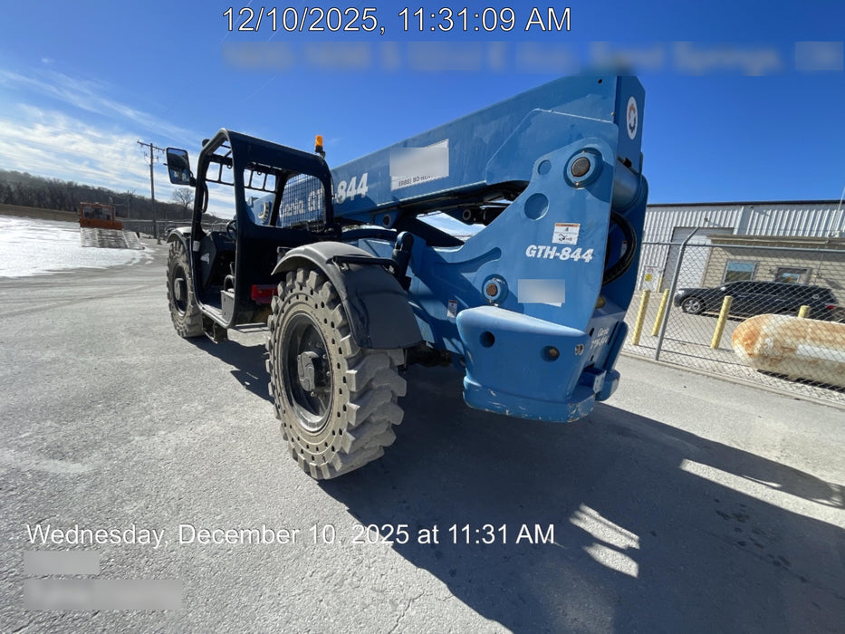 2018 Genie GTH-844 Genie GTH-844 w/Open ROPS, Solid Tires, beacon/work lights, 60" carriage/forks
