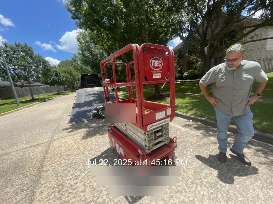 2019 MEC 1330SE Motion Alarm, Beacon, Includes MachineLink keypad and telematics device