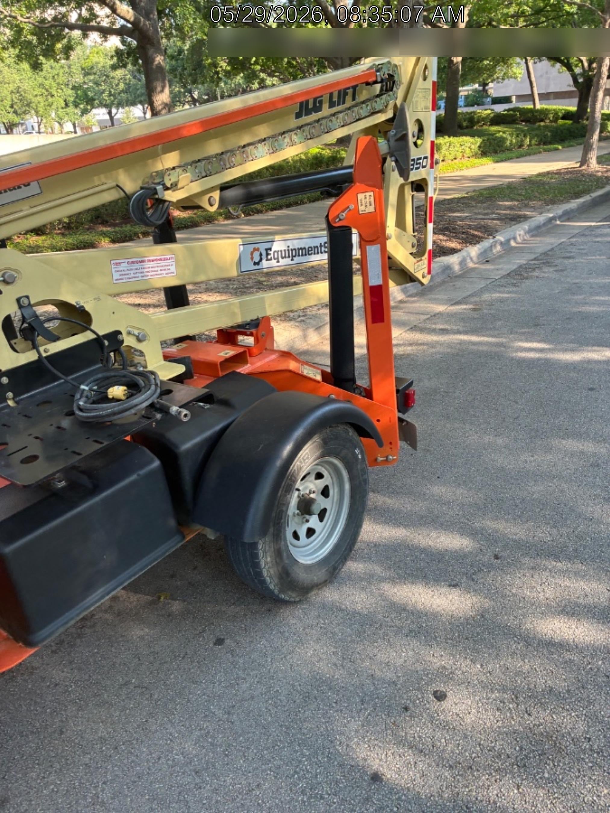 2022 JLG T350