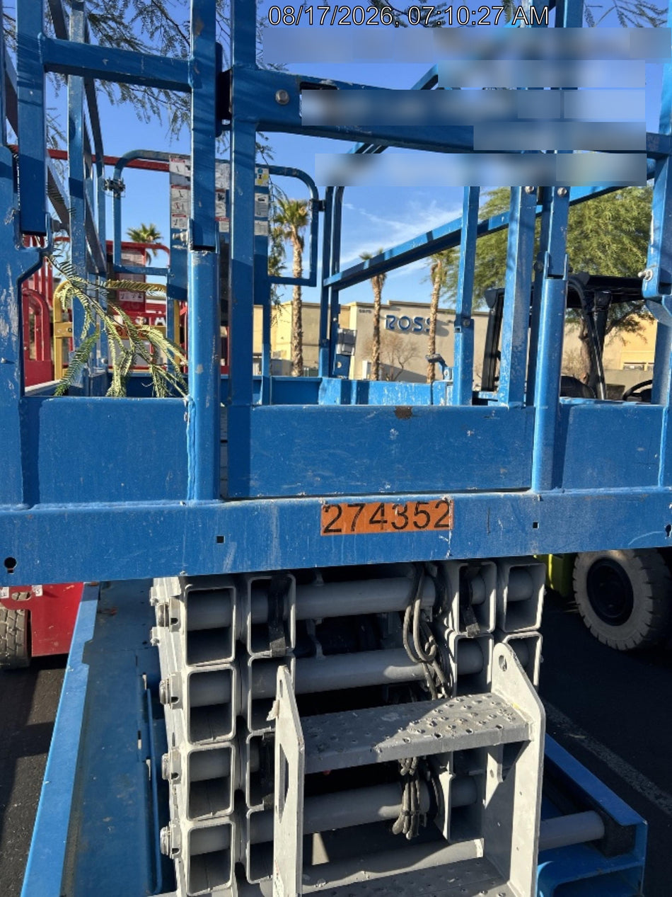 2022 GENIE GS-3246