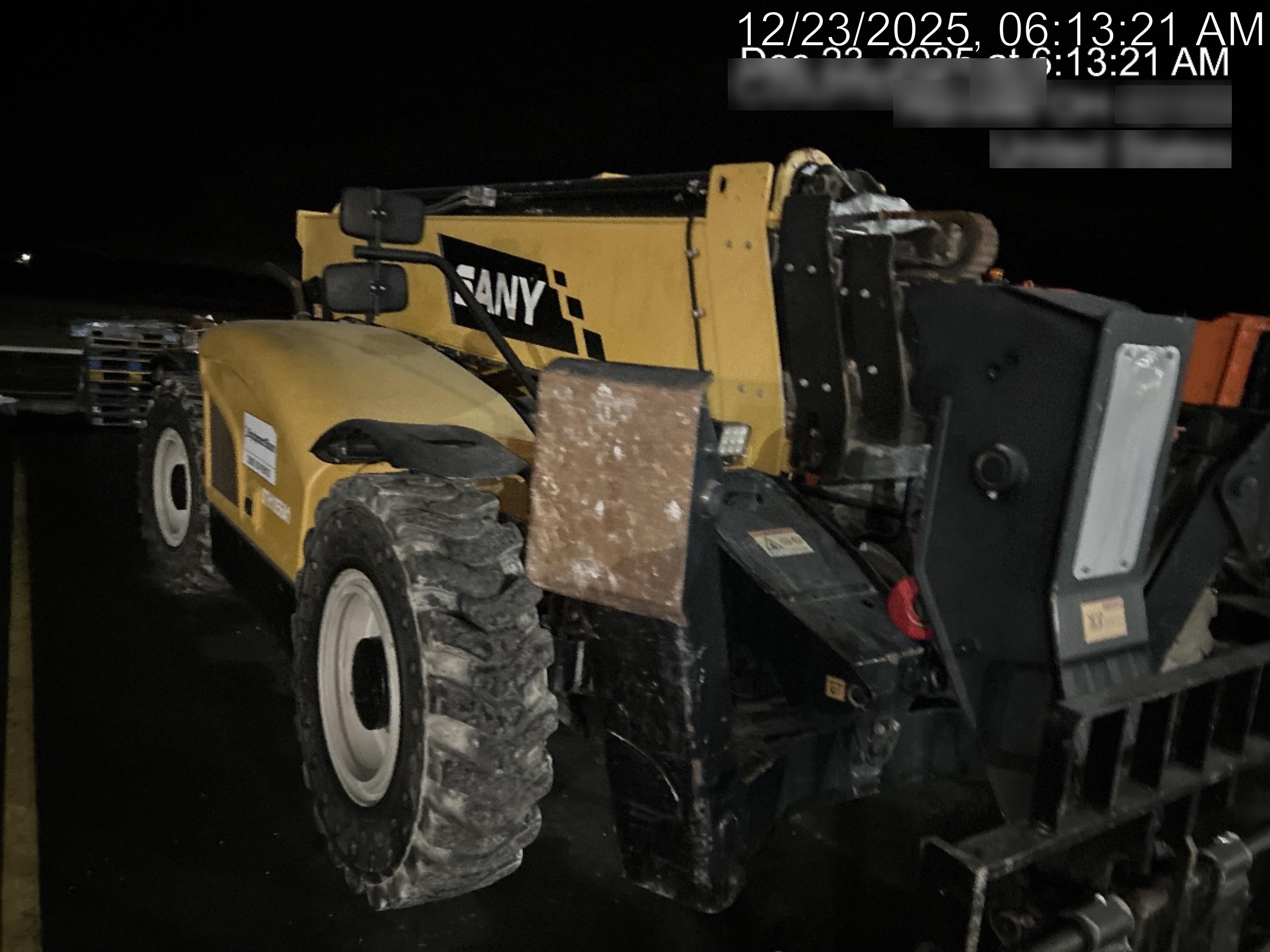 2021 SANY STH1056
