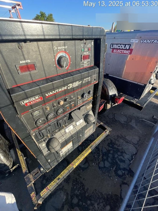 2021 Lincoln Electric Vantage 322 Vantage 322 Ready Pak 3 w/ Telematics & Decals, ORANGE (includes trailer, cable rack, fender light kit)