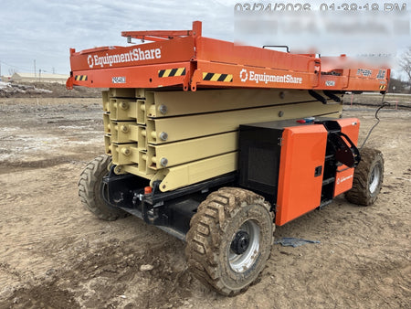 2023 JLG RT4394