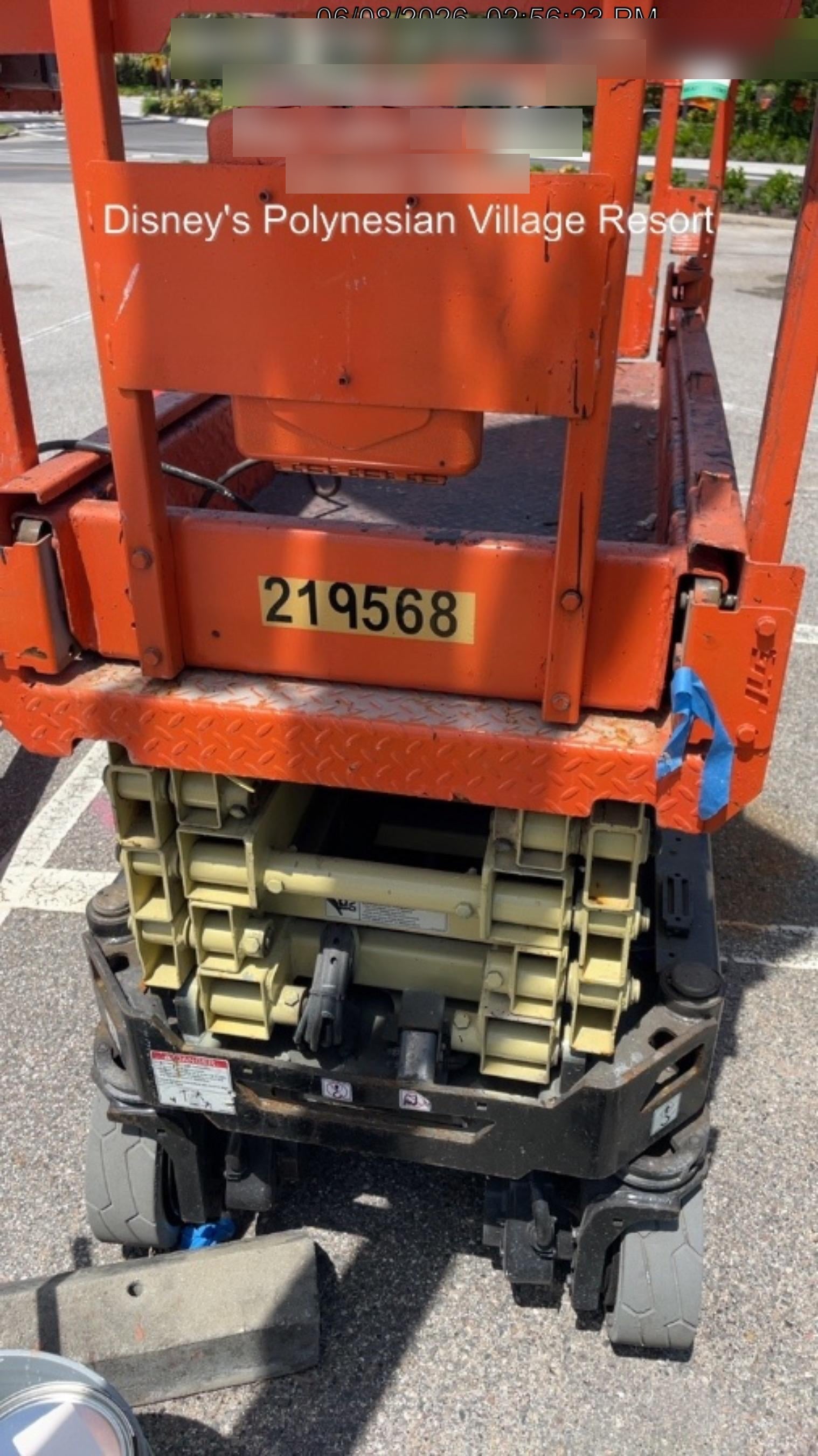 2022 JLG ES1932