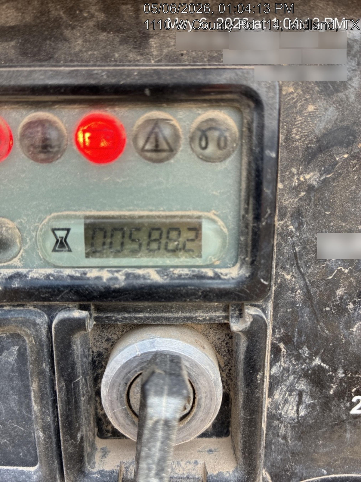 2021 Vac-Tron LP573XDT T4 Koehler Diesel Engine, 500 Gallon Debris Tank, x2 100 Gallon Water Tanks