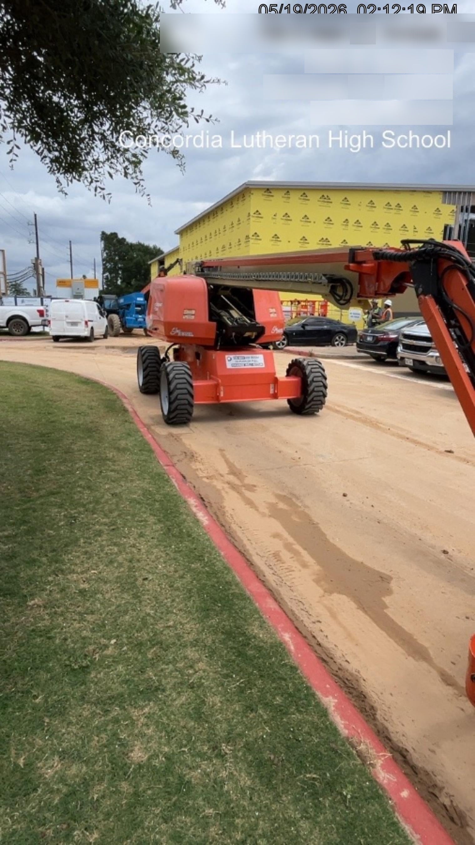 2023 JLG 660SJ