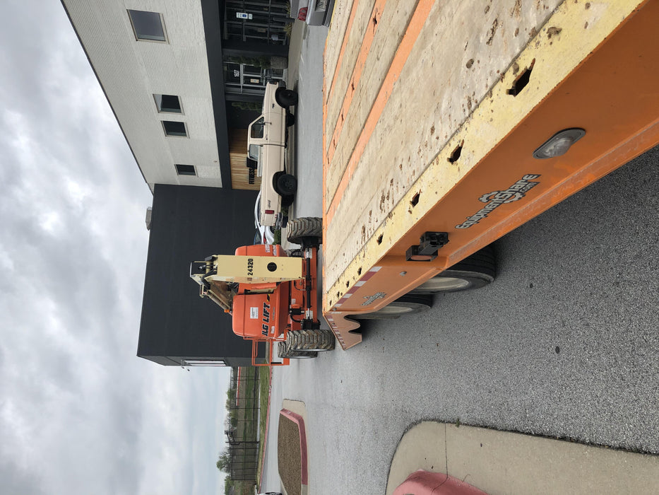 2019 JLG 600AJ