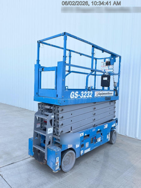 2021 GENIE GS-3232