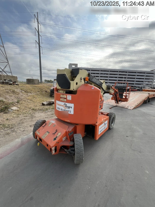 2019 JLG E400AJPN