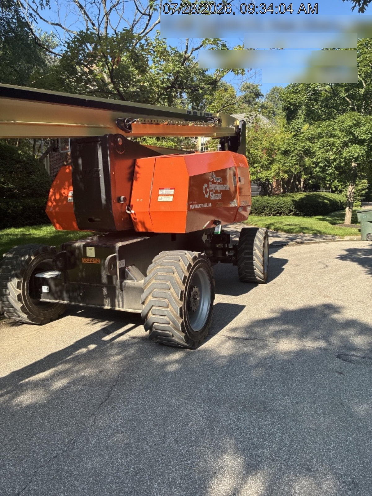 2025 JLG 800AJ
