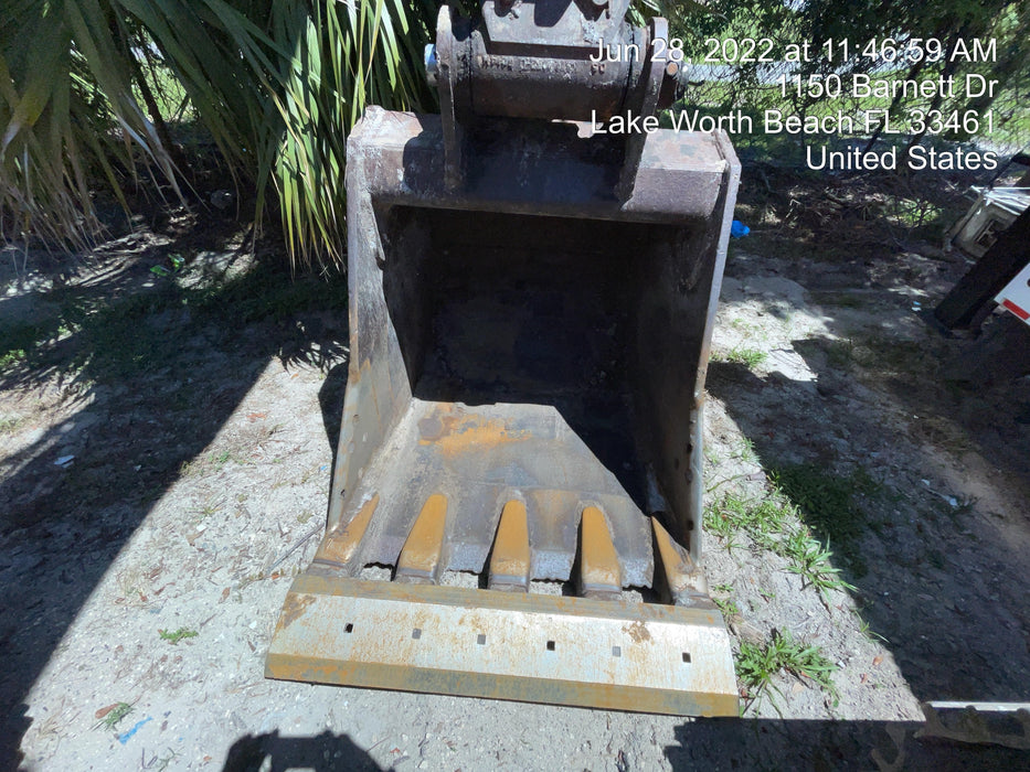 2015 CASE 48" Bucket - Case