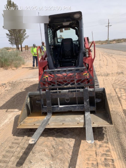 2021 TAKEUCHI TL8R2-CR