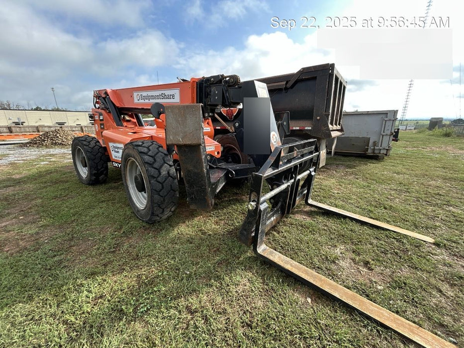2021 SKYTRAK 10054