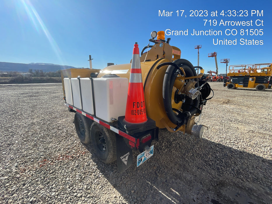 2022 Vac-Tron LP573XDT T4 Koehler Diesel Engine, 500 Gallon Debris Tank, x2 100 Gallon Water Tanks