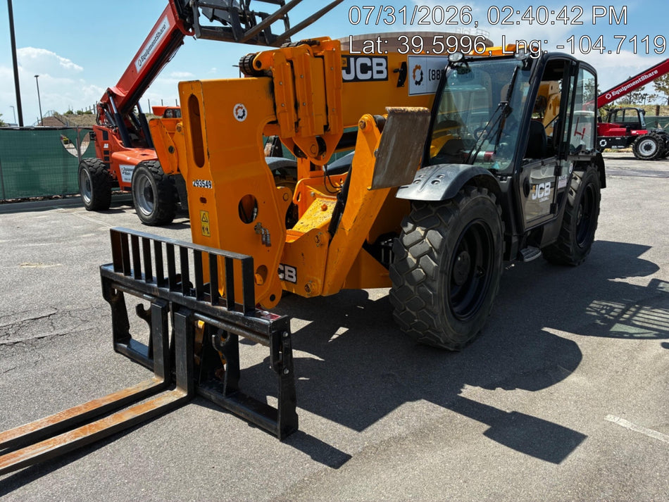 2023 JCB 510-56