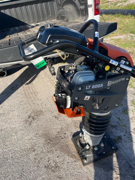 2024 HUSQVARNA LT6005